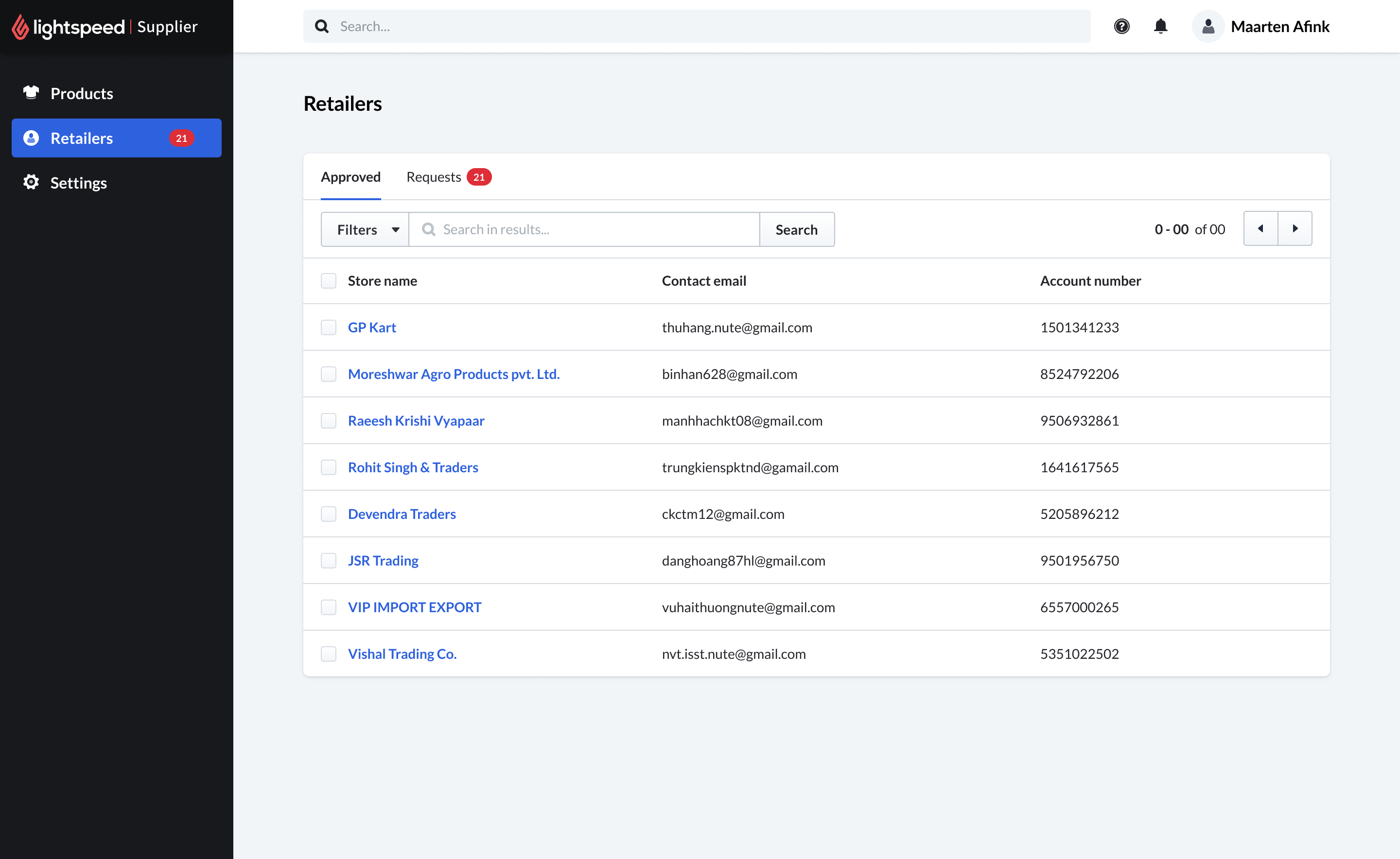 Retailers list with Approved and Requests tabs, the Requests tab showing a badge of 21 pending